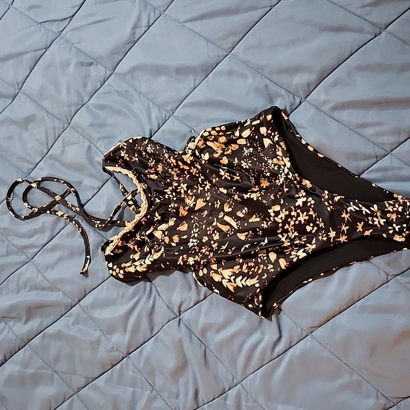 Somedays Lovin Field Of Dreams One Piece Swimsuit - Picture 7 of 11